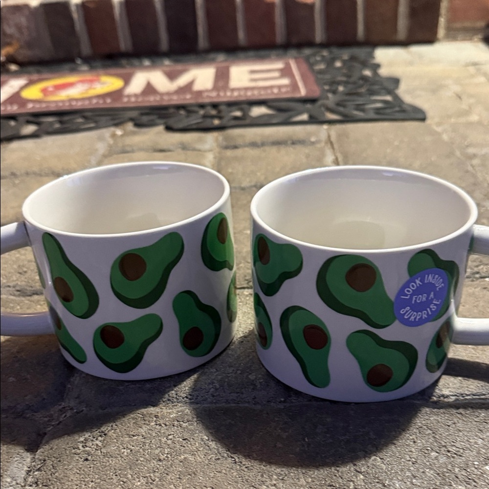 Room Essentials Avocado Design Mugs